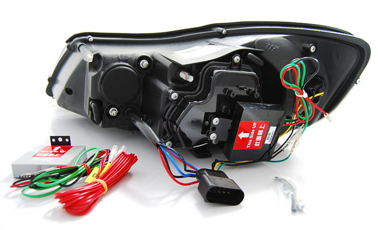LED Tagfahrlicht Scheinwerfer für Skoda Octavia 2 (1Z Facelift) 09-12 schwarz