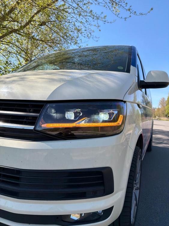 VOLL-LED Scheinwerfer passend für VW T6 15-19 schwarz mit dynamischem LED Blinker