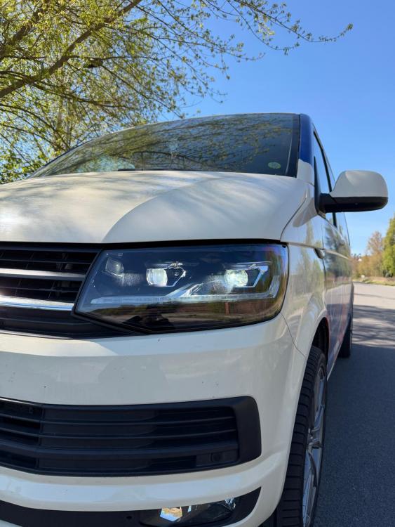 VOLL-LED Scheinwerfer passend für VW T6 15-19 schwarz mit dynamischem LED Blinker