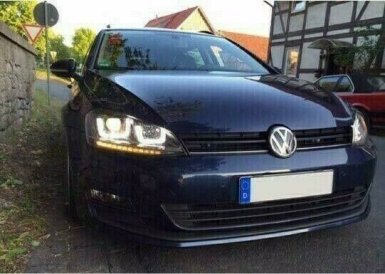 LED Tagfahrlicht Scheinwerfer für VW Golf 7 12-17 chrom / chrom mit dynamischem LED Blinker