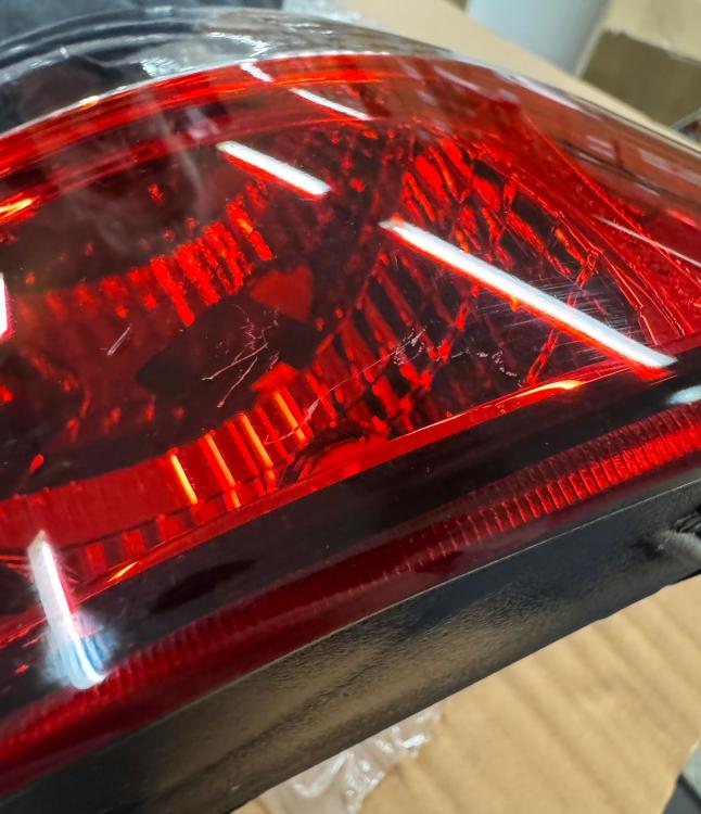 Preview: B-Ware - Upgrade Design Rückleuchten für Honda Civic 91-95 rot/weiß