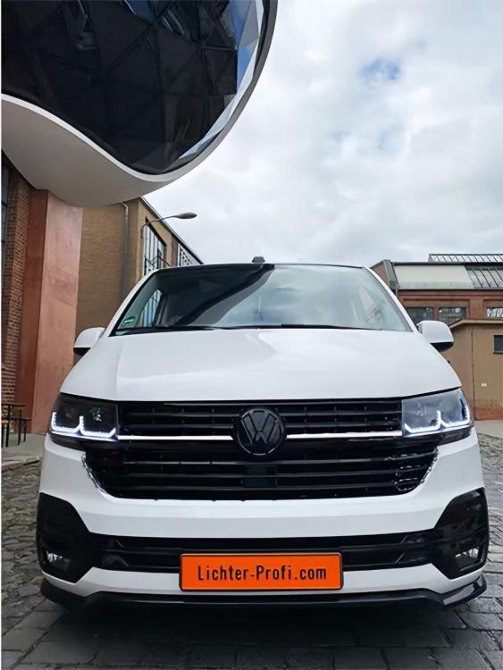 LumiFire Upgrade LED Kühlergrill Sportgrill passend für VW T6.1 19-23 Hochglanz-schwarz