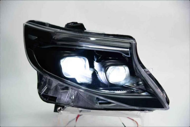 Upgrade Design VOLL LED Tagfahrlicht Scheinwerfer für Mercedes Benz V-Klasse / Vito W447 14-23 schwarz mit LED Blinker