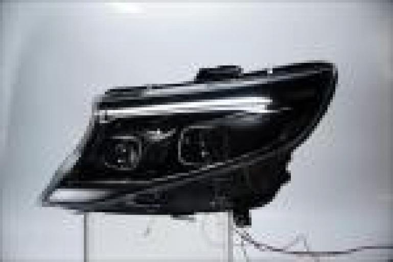 Preview: Upgrade Design VOLL LED Tagfahrlicht Scheinwerfer für Mercedes Benz V-Klasse / Vito W447 14-23 schwarz mit LED Blinker