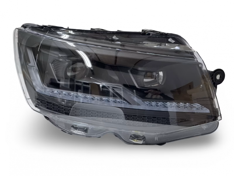 Voll-LED-"Specialized"-Black-Edition-Tagfahrlicht-Scheinwerfer-Set ohne Welcome Funktion + Voll-LED-Lightbar-Design-Rückleuchten-Set + dynamischem LED-Blinker passend für VW T6 15-19 (Heckklappe/LED)