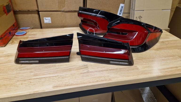 B-Ware  Voll LED Upgrade Design Rückleuchten passend für BMW 5er G30 Lim. /G38 (Langversion) 17-20 rot/schwarz