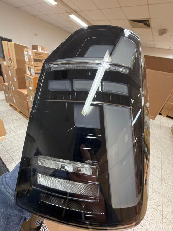 B-Ware  Voll LED Rückleuchten passend für VW T6 2015-2019 schwarz T6.1-Look sequentieller Start Laufblinker