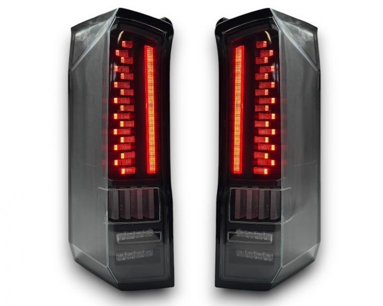 Preview: Voll LED Upgrade Rückleuchten für VW Crafter SY SX ab 2016 schwarz smoke dynamischer Blinker