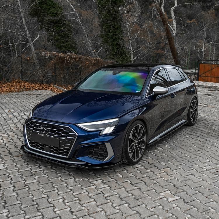 Upgrade Design Seitenschweller Set passend für Audi A3 8Y / S3 8Y 20-24 Hochglanz schwarz