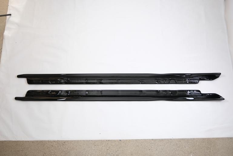 Upgrade Design Seitenschweller Set passend für Audi A3 8V Facelift 16-20 Hochglanz schwarz