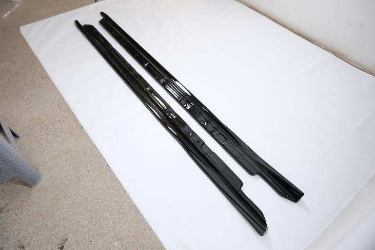 Upgrade Design Seitenschweller Set passend für Audi A3 8V Facelift 16-20 Hochglanz schwarz
