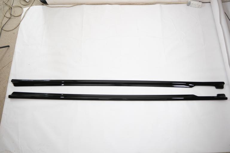 Upgrade Sport Design Seitenschweller Set passend für BMW 4er G26 20+ Hochglanz schwarz