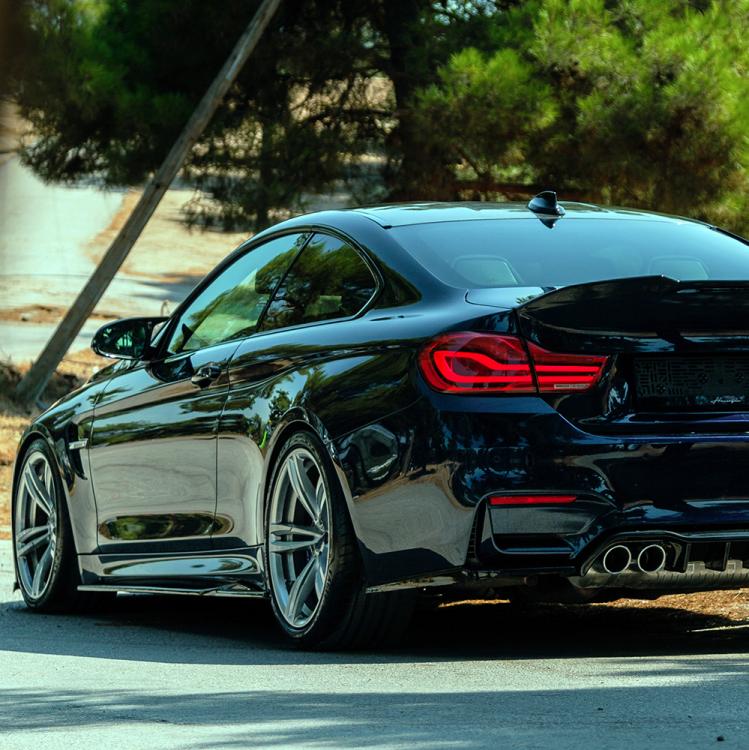 Upgrade Sport Design Seitenschweller Set passend für BMW 4er F82 14-21 Hochglanz schwarz