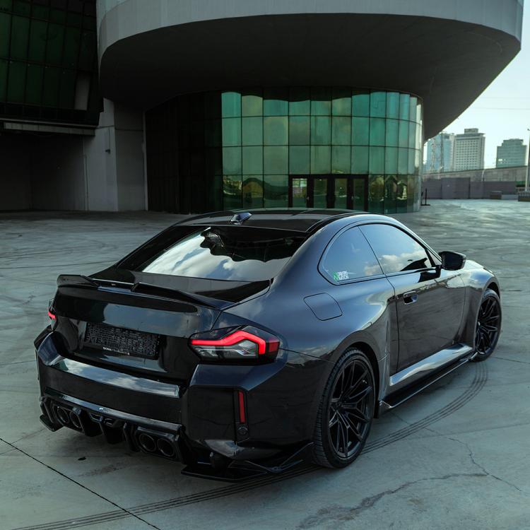 Upgrade Sport Design Seitenschweller Set passend für BMW 2er G87 23+ Hochglanz schwarz