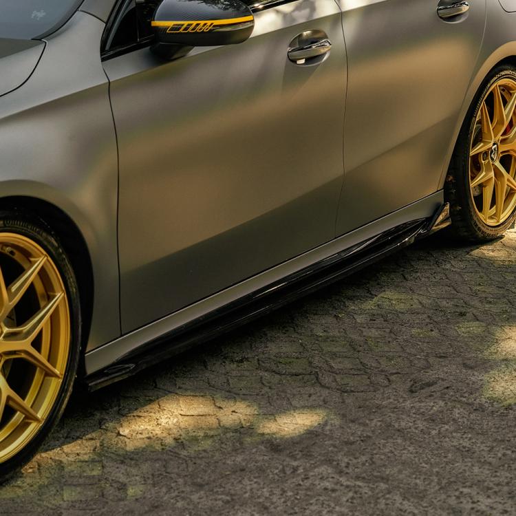 Upgrade Sport Design Seitenschweller Set passend für Mercedes Benz A-Klasse W177 Facelift 19+ Hochglanz schwarz