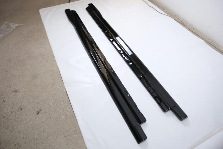 Upgrade Sport Design Seitenschweller Set passend für VW Tayron MK1 25+ Hochglanz schwarz