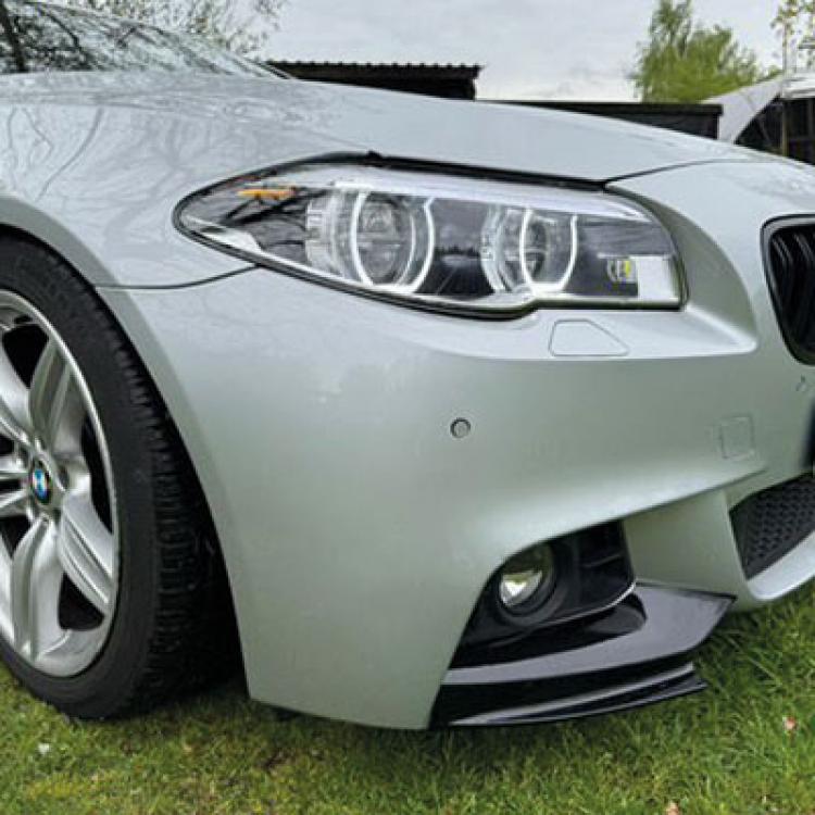 VOLL LED Angel Eyes Scheinwerfer Set für BMW 5er F10/F11 LCI (Facelift) 13-16 schwarz