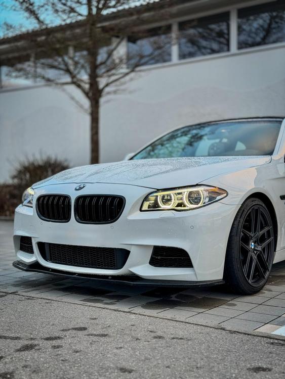 VOLL LED Angel Eyes Scheinwerfer Set passend für BMW 5er F10/F11 10-13 schwarz