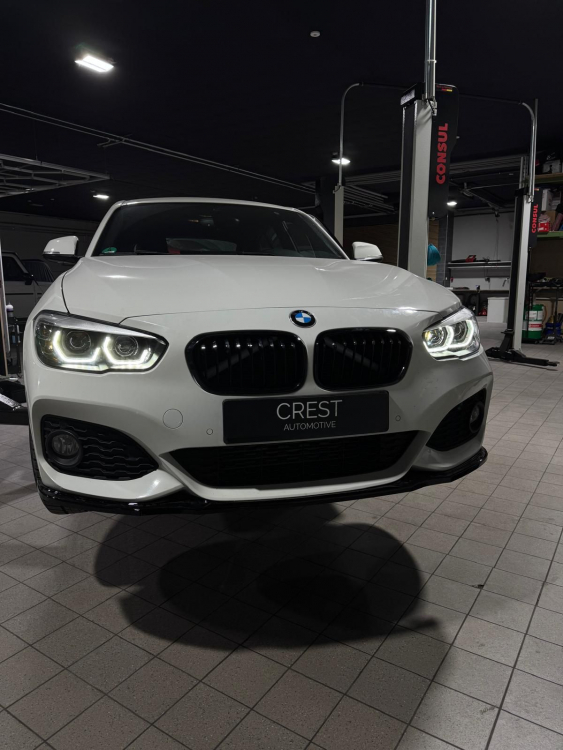 VOLL LED Tagfahrlicht Angel Eyes Scheinwerfer für BMW 1er F20/F21 LCI (Facelift) 15-19 schwarz