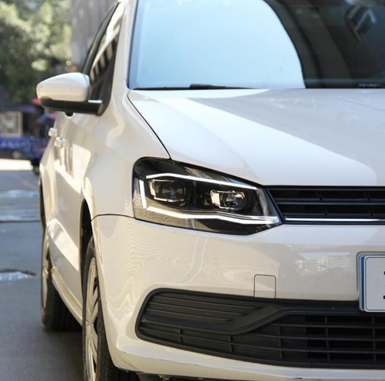 VOLL LED Upgrade Tagfahrlicht Scheinwerfer Set für VW Polo 6R / 6C 09-17 schwarz/chrom mit dyn. Blinker