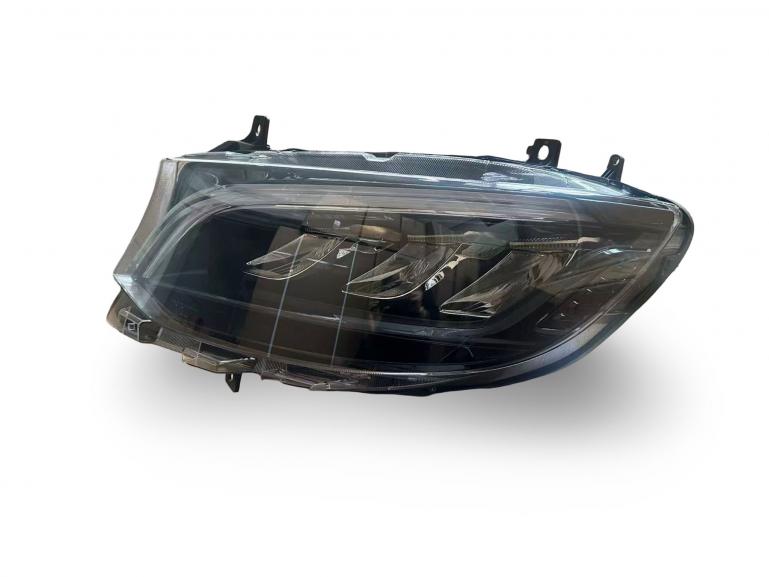 Voll LED Tagfahrlicht Scheinwerfer Set für Mercedes Benz Sprinter W907/W910 18+ schwarz/chrom