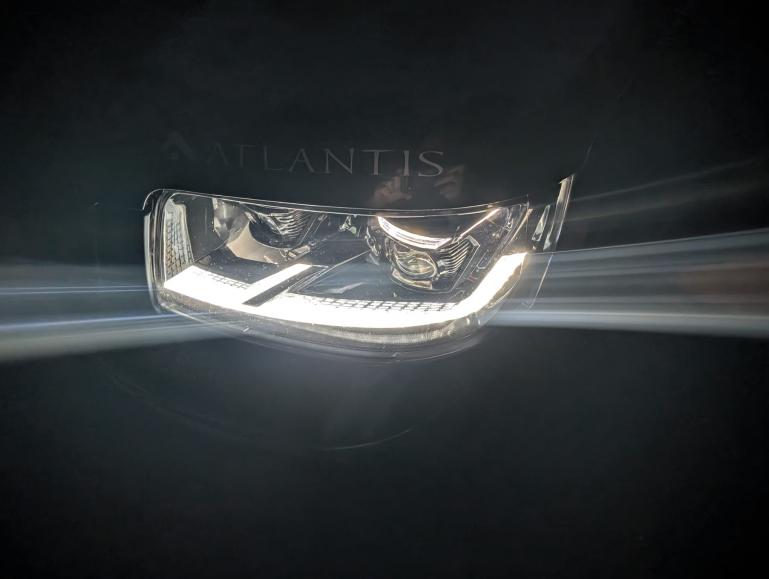 EXCLUSIVE VOLL LED "Specialized" Upgrade Design Scheinwerfer Set VW T5 03-09 schwarz