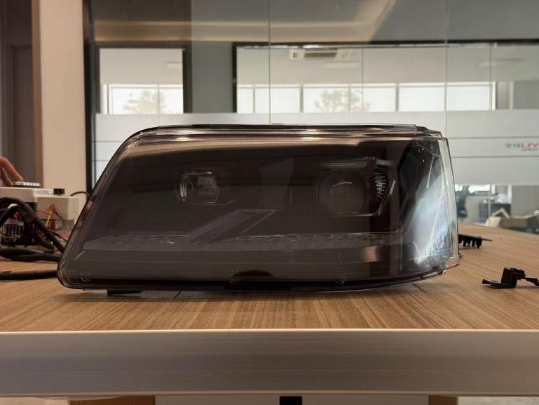 EXCLUSIVE VOLL LED "Specialized" Upgrade Design Scheinwerfer Set VW T5 03-09 schwarz