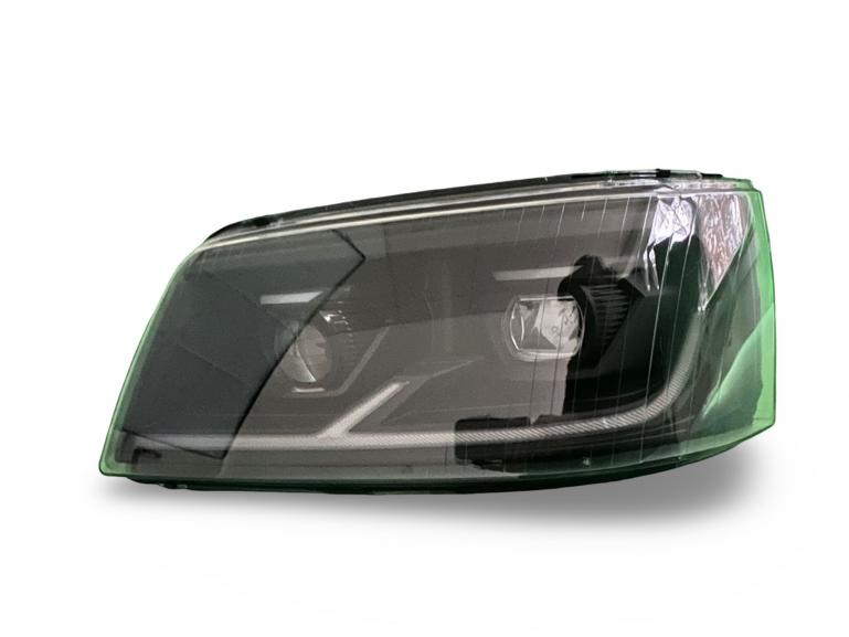 Ugrade Design Voll LED Tagfahrlicht Scheinwerfer für VW T5 03-09 schwarz mit Dynamik und Welcome-Funktion