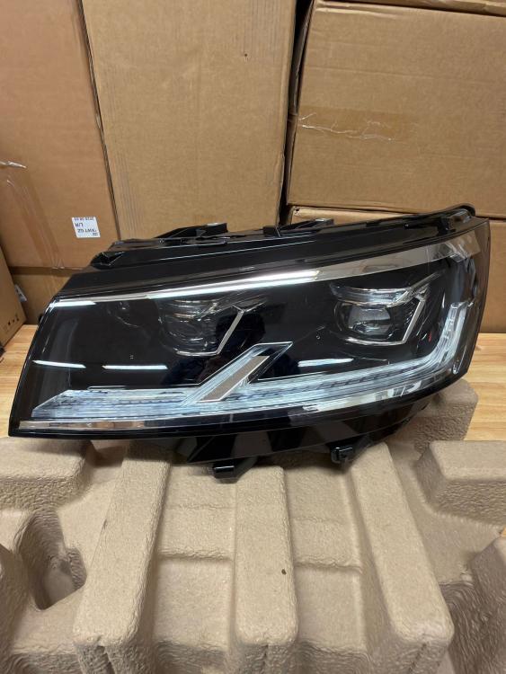 B-Ware  Voll LED "Specialized" Tagfahrlicht Scheinwerfer passend für VW T6.1 19+ schwarz mit LED Blinker