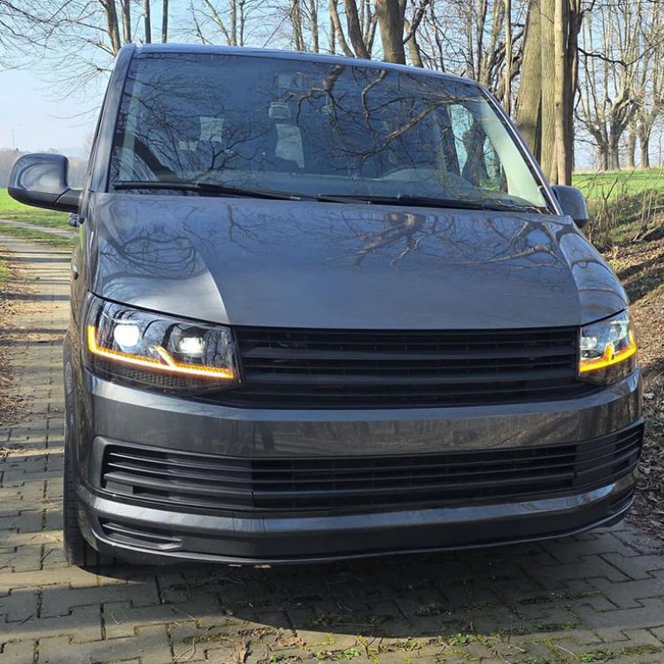 Voll LED Tagfahrlicht Scheinwerfer passend für VW T6 15-19 schwarz mit dynamischen LED Blinker - Black Edition