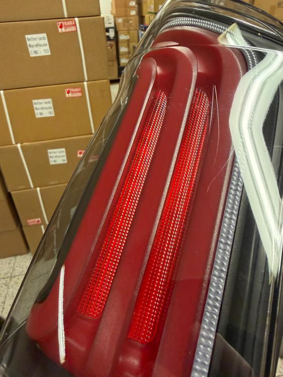 Preview: B-Ware - LED Upgrade Design Rückleuchten für Mercedes Benz Vito W447 14-23 schwarz/klar dynamisch