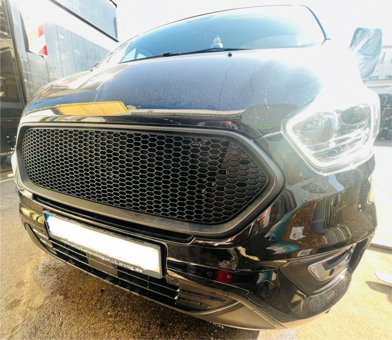 Upgrade Sportgrill / Kühlergrill für Ford Transit / Tourneo Custom 18-23 schwarz in Wabendesign