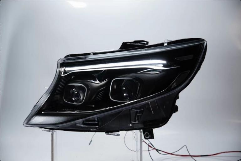Upgrade Design VOLL LED Tagfahrlicht Scheinwerfer für Mercedes Benz V-Klasse / Vito W447 14-23 schwarz mit LED Blinker