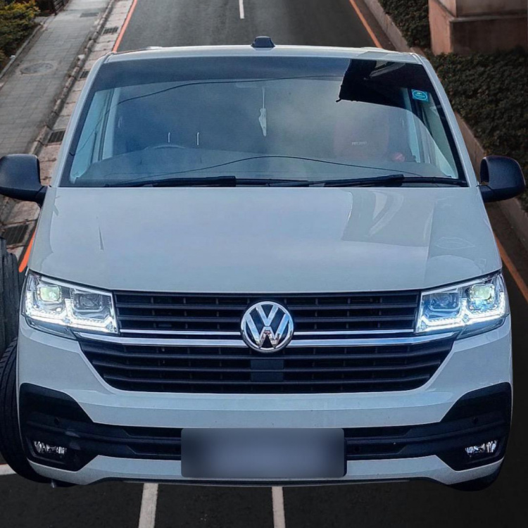 LED Tagfahrlicht Scheinwerfer für VW T6.1 chrom ab 2019  mit dynamischerm Blinker