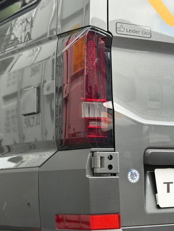 Voll LED Upgrade Design Rückleuchten Set für VW CRAFTER / MAN TGE 2017+ rot/rauch mit dyn.Blinker
