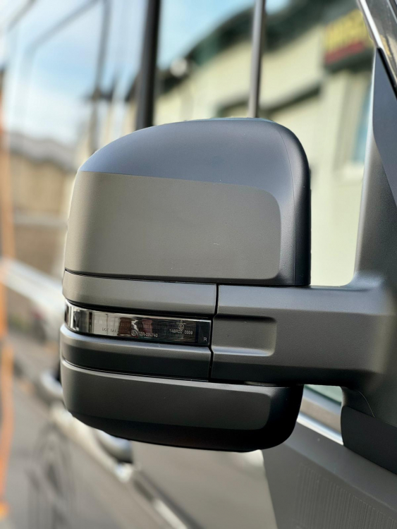 Upgrade LED Spiegelblinker für VW Crafter 2017+ schwarz/rauch dynamisch