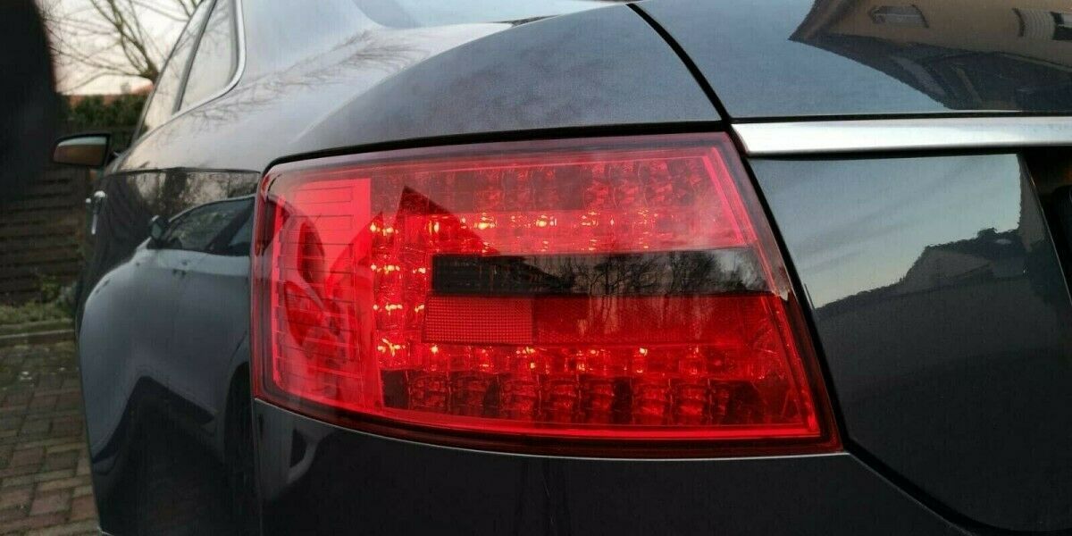 LED Upgrade Design Rückleuchten für Audi A6 4F (C6) Avant 04-08 rot/klar in  Facelift Optik