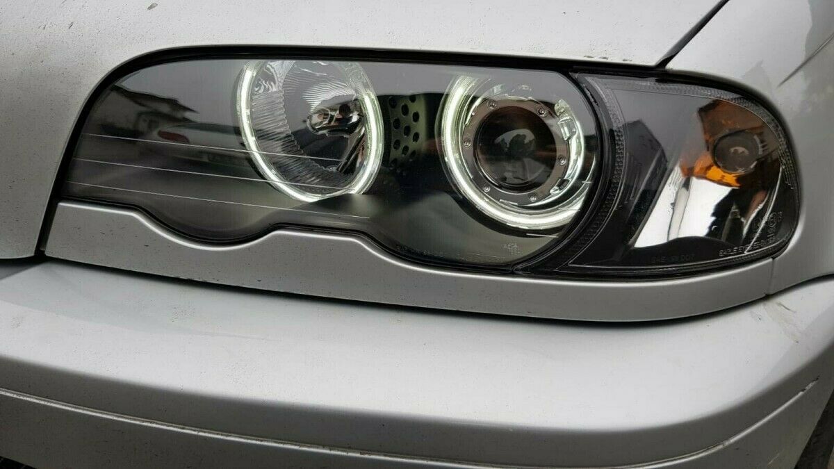 FACELIFT CCFL Angel Eyes Scheinwerfer Schwarz passt für BMW E46 Coupe  Cabrio 03>