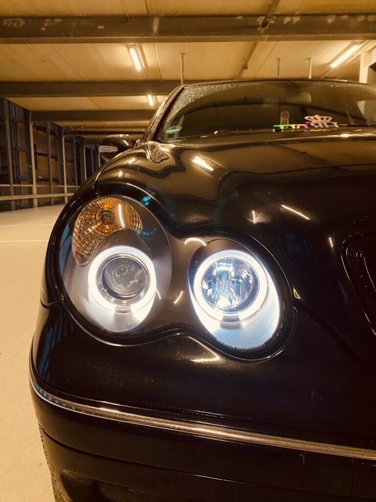 LED Angel Eyes Scheinwerfer für Mercedes Benz C-Klasse W203 00-04