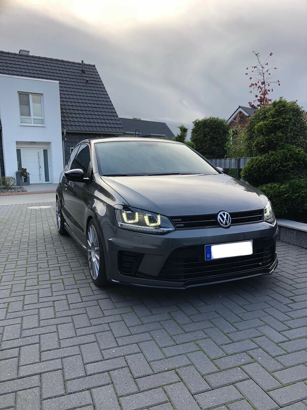 LED WELCOME LIGHT Tagfahrlicht Scheinwerfer für VW Polo 6R 09-14 schwarz  mit dynamischen Blinker