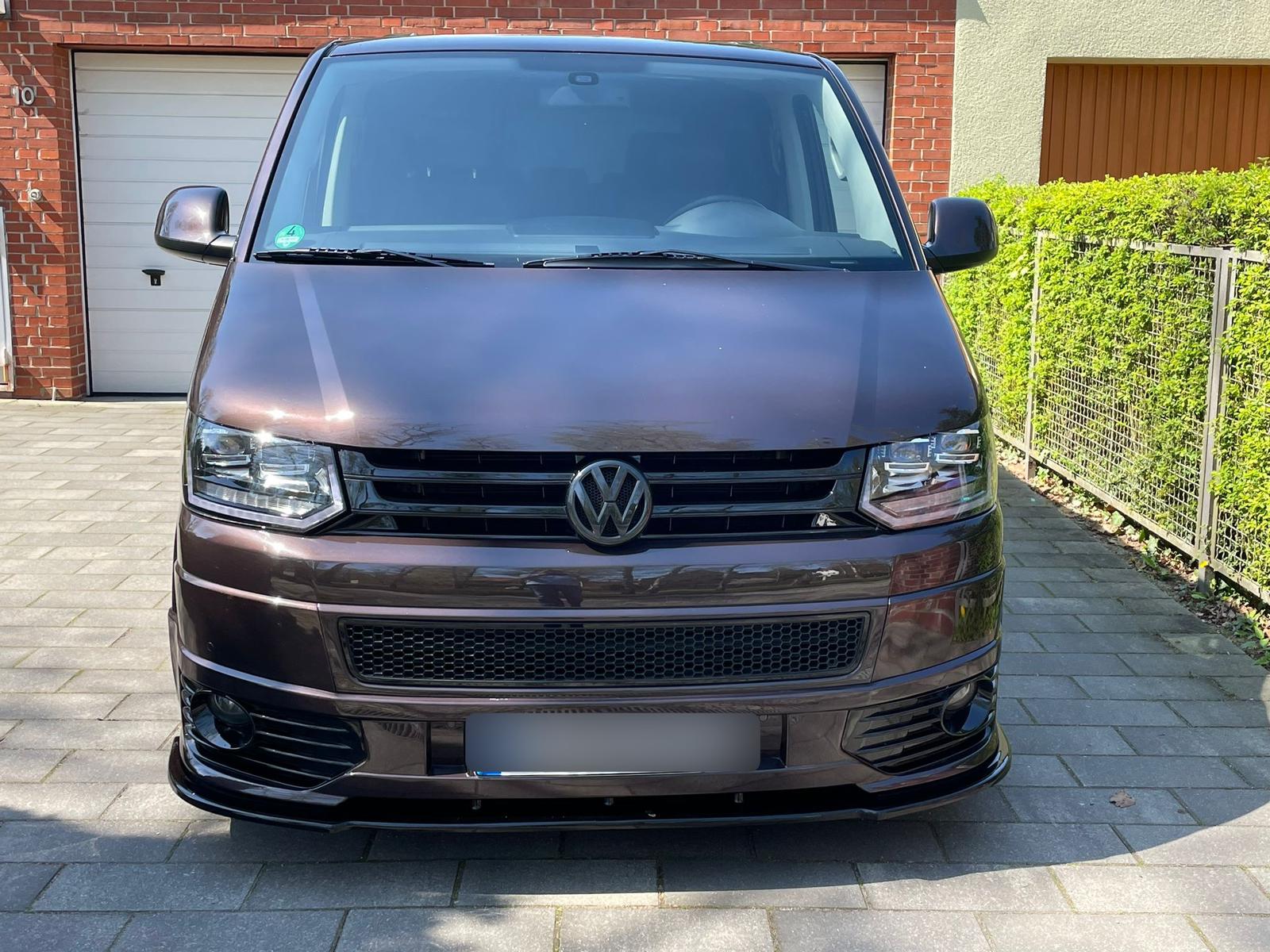 VOLL LED Tagfahrlicht Scheinwerfer für VW T5 GP (Facelift) 10-15 schwarz  mit dynamischem LED Blinker und Begrüßungsfunktion