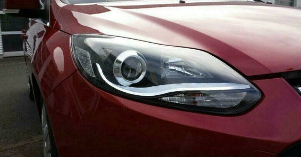 LED Skywing Design Scheinwerfer für Ford Focus MK3 11-14 schwarz