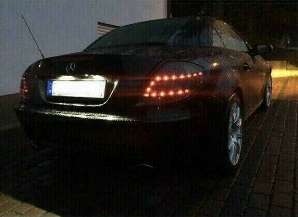 LED Upgrade Design Rückleuchten für Mercedes Benz SLK R171 04-11 schwarz/rauch mit LED Nebelschlußlicht