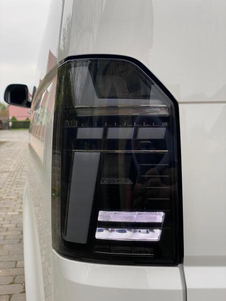 Voll LED Rückleuchten für VW T6 2015-2019 schwarz T6.1-Look sequentieller Start Laufblinker