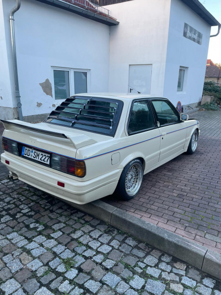 Upgrade Design Heckstoßstange für BMW 3er E30 85-94 Limo Cabrio Touring