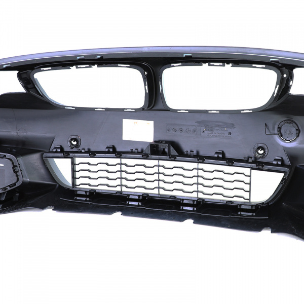 Upgrade Design Frontstoßstange für BMW 4er F32/F33/F36 10.13 - 06.21 PDC mit ABE