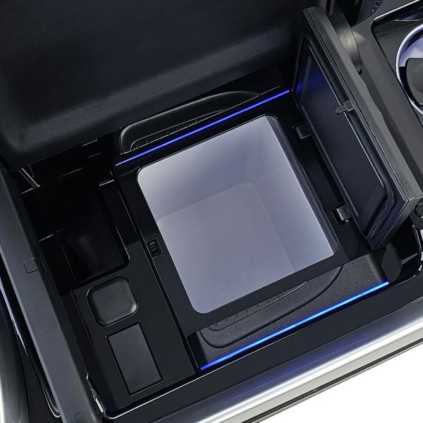 Upgrade Luxury Line Staufach Mittelkonsole Ablage passend für Mercedes Benz Vito W447 Automatik 14-23 mit LED Beleuchtung, USB, Kühlfunktion