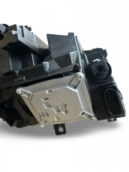 Voll LED Tagfahrlicht Scheinwerfer Set für Mercedes Benz Sprinter W907/W910 18+ schwarz/chrom
