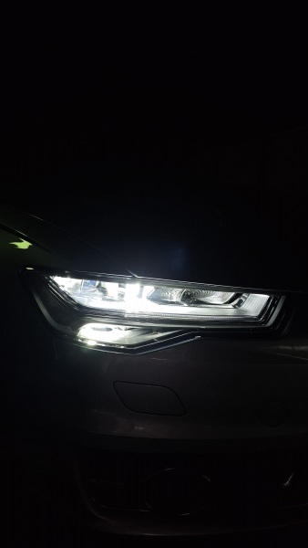 Voll LED Tagfahrlicht Scheinwerfer Set für Audi A6 4G (C7) Facelift 15-18 schwarz mit LED Blinker