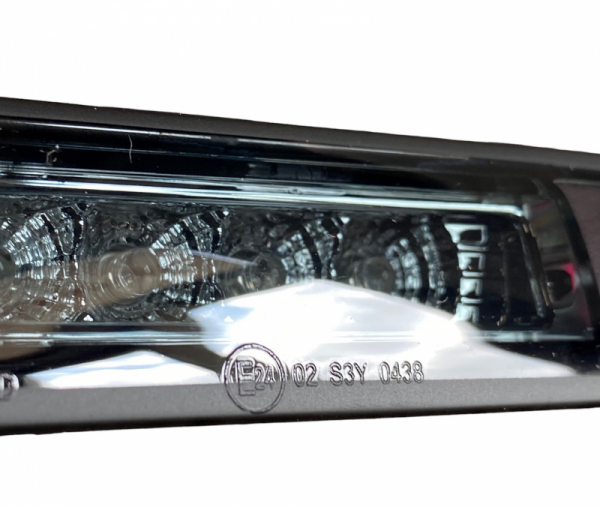 LED Bremsleuchte für VW T6.1 Bus 19+ mit Flügeltüren schwarz smoke